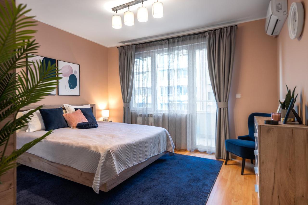 Cosy Green Apt Close To Macedonia Square Sofia Exterior foto