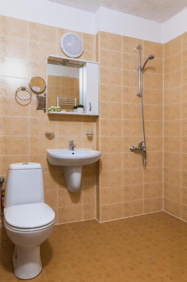 Cosy Green Apt Close To Macedonia Square Sofia Exterior foto